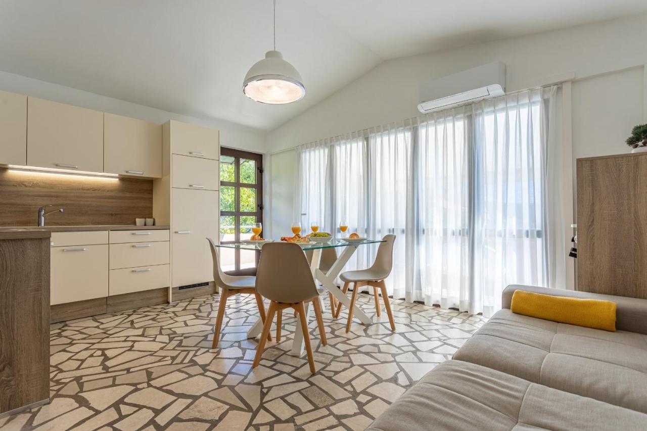 Kornić Apartments House Barbara 2 מראה חיצוני תמונה