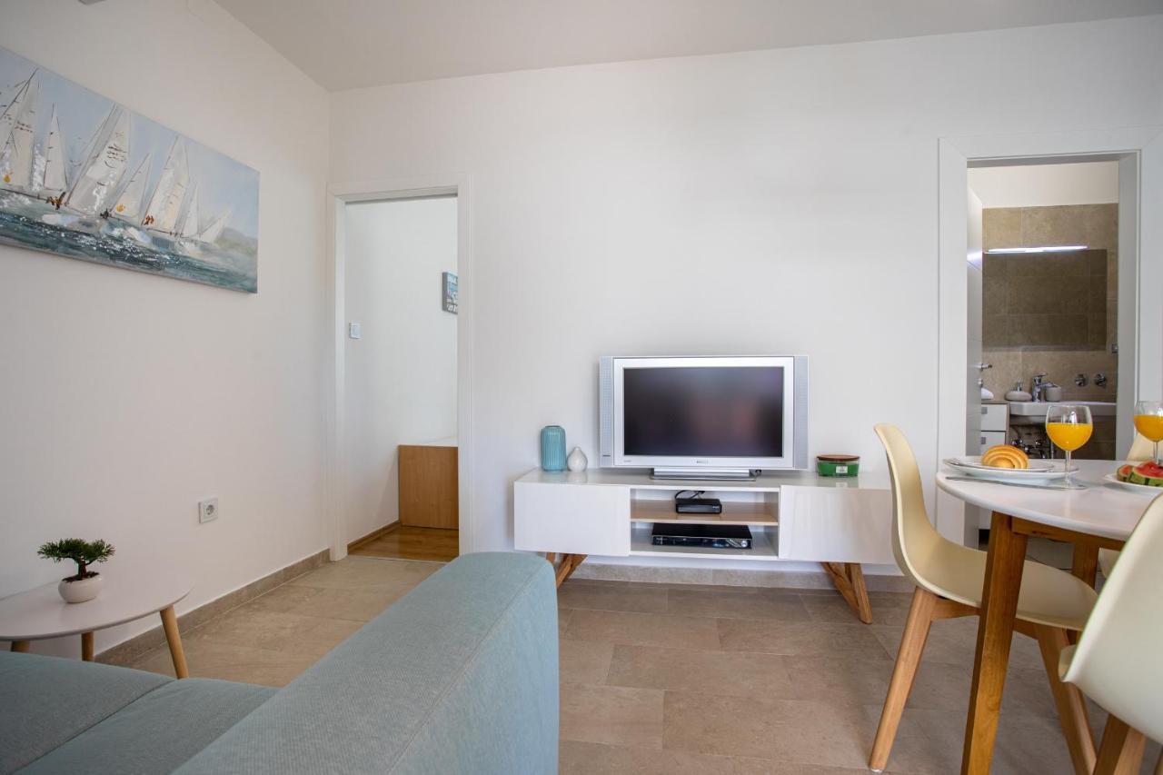 Kornić Apartments House Barbara 2 מראה חיצוני תמונה